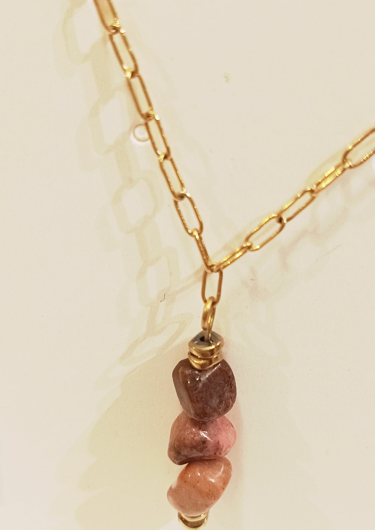 Collier en acier et pierre "Mani"