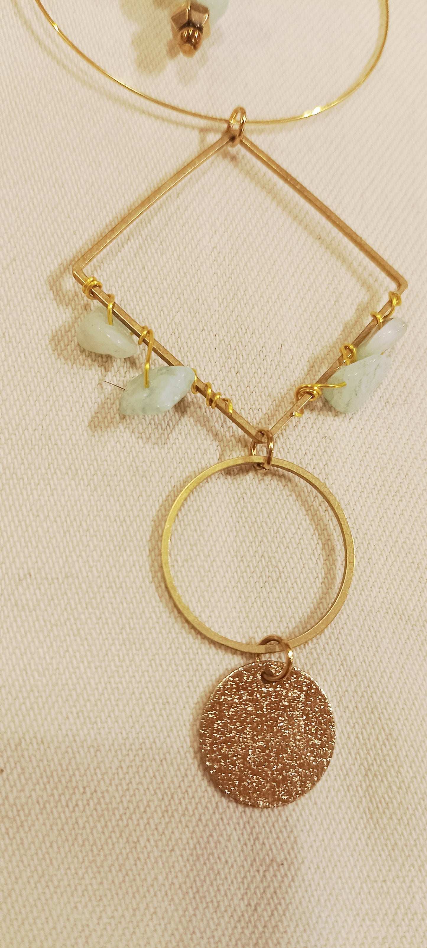 Bijou de mur en amazonite