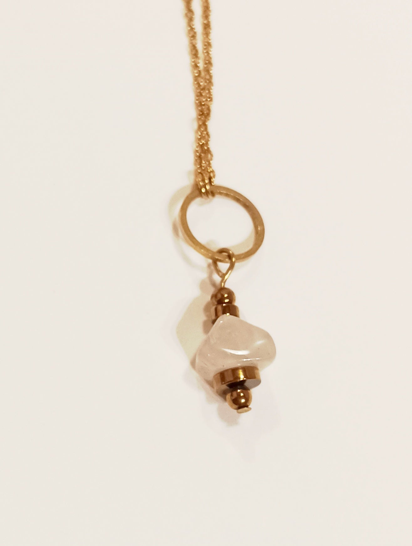 Collier en acier et pierre "Mana"