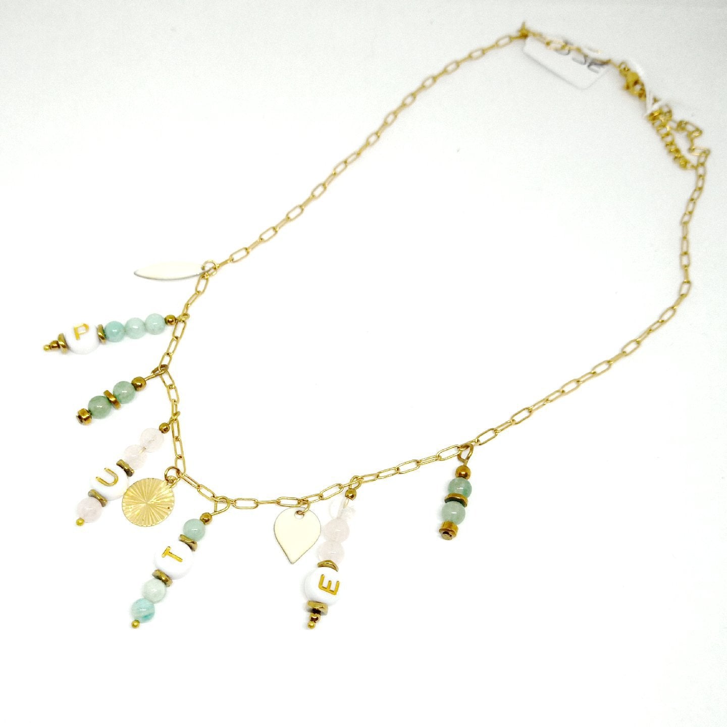 Collier bohême à message "pute"