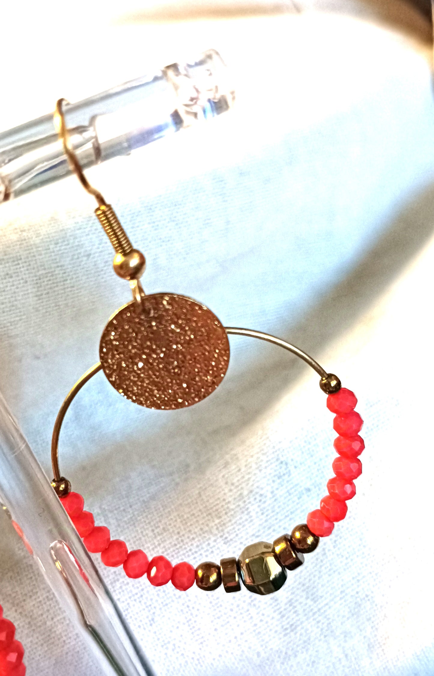 Atelier crée plusieurs bijoux