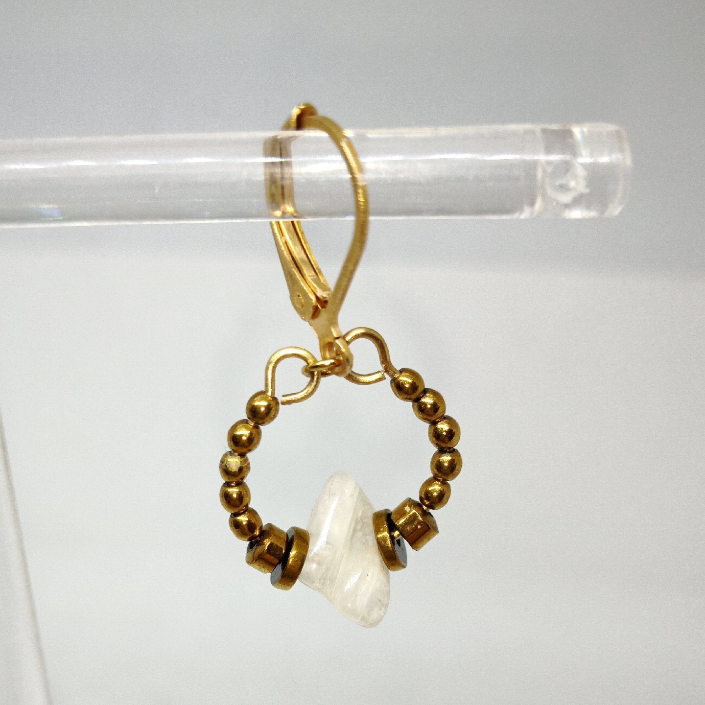 Boucle d'oreille à l'unité Sely