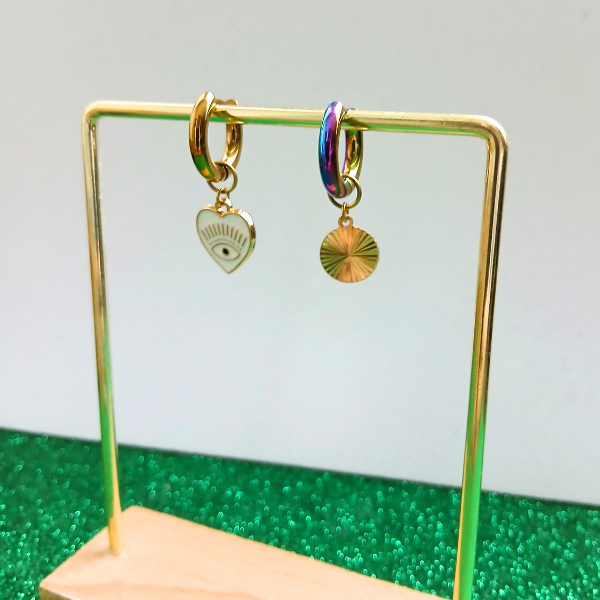 Créoles avec pendentifs interchangeables