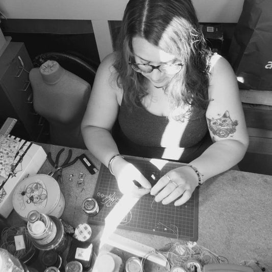 Atelier crée plusieurs bijoux