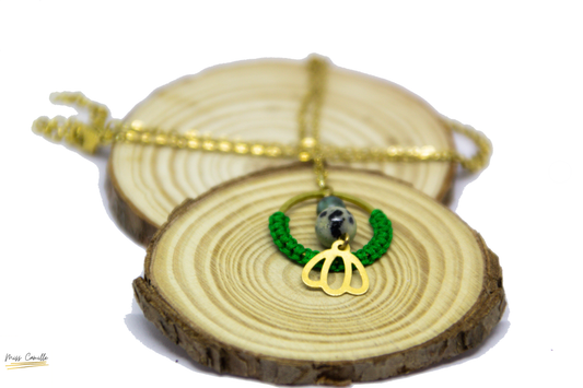 Colliers courts "Ligie" de Miss Camille